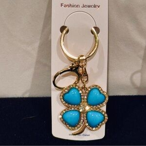 🍀 Lucky Four Leaf Clover Rhinestone Bag Charm / Keychain Blue